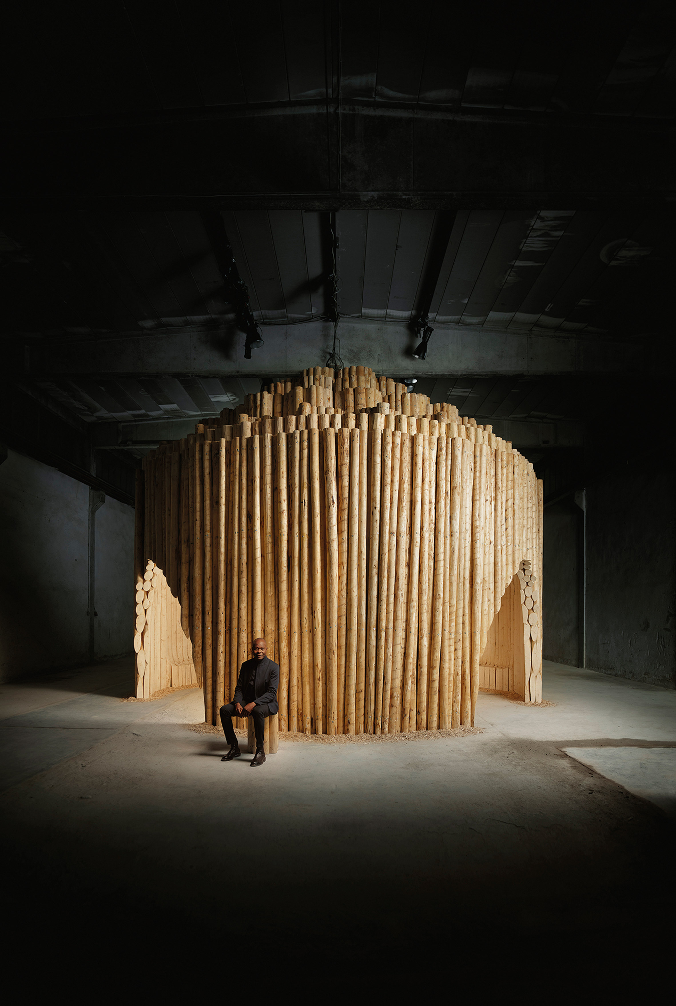 Francis Kéré在米兰的公共厨房周围布置云杉原木凉亭|ART-Arrakis | 建筑室内设计的创新与灵感